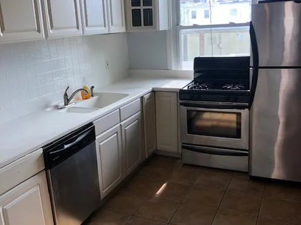 813 S Eaton St, Baltimore, MD 21224