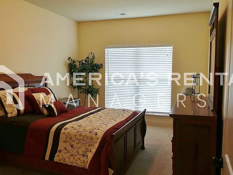 5187 Sterling Glen Dr — Photo 8