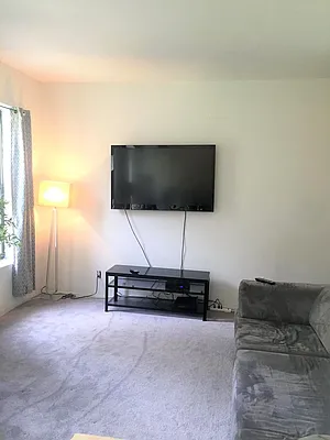 Rented by Dynamik Realty | media 14