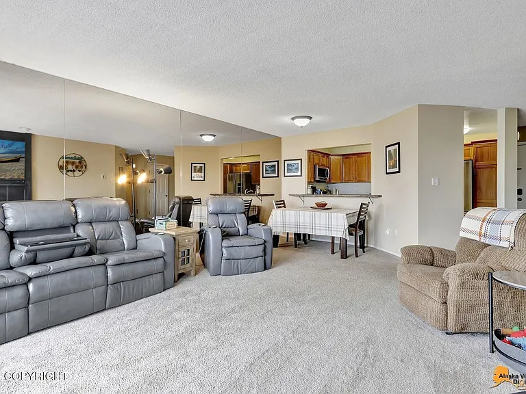 1300 W 7th Ave #315 — Photo 3