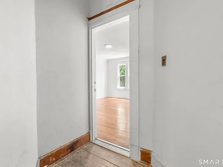 132 Bunker Hill Ave #3 — Photo 14