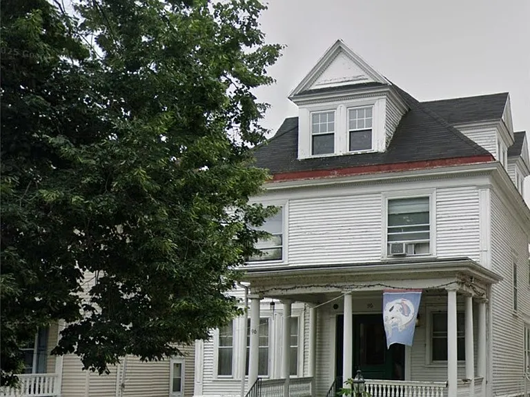 96 Fargo Ave #REAR — Photo 1