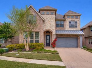 2841 Edinburgh Dr, Carrollton, TX 75006