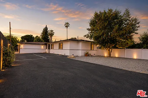 6033 Fallbrook Ave Photo 1