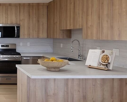 5th image of 1146 N Hacienda Pl #7