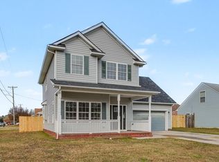 2111 Stalham Rd, Chesapeake, VA 23324