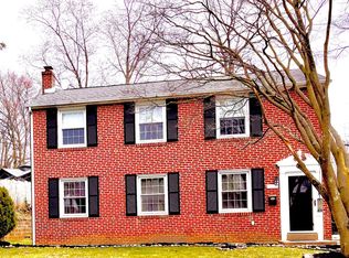 9823 Redd Rambler Dr, Philadelphia, PA 19115