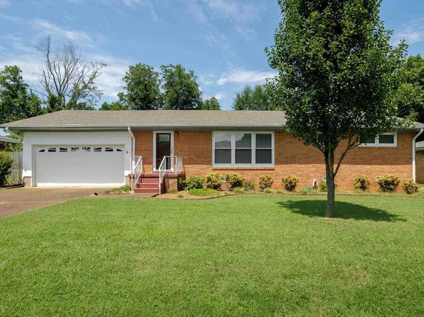 1910 Holiday Dr, Florence, AL 35630