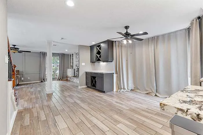 6018 Gnarled Oaks Ct — Photo 16