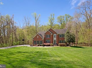 405 Pondview Ln, Davidsonville, MD
