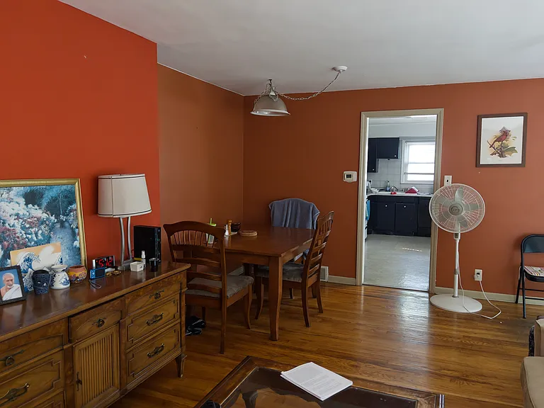 1117 N Niles Ave — Photo 3