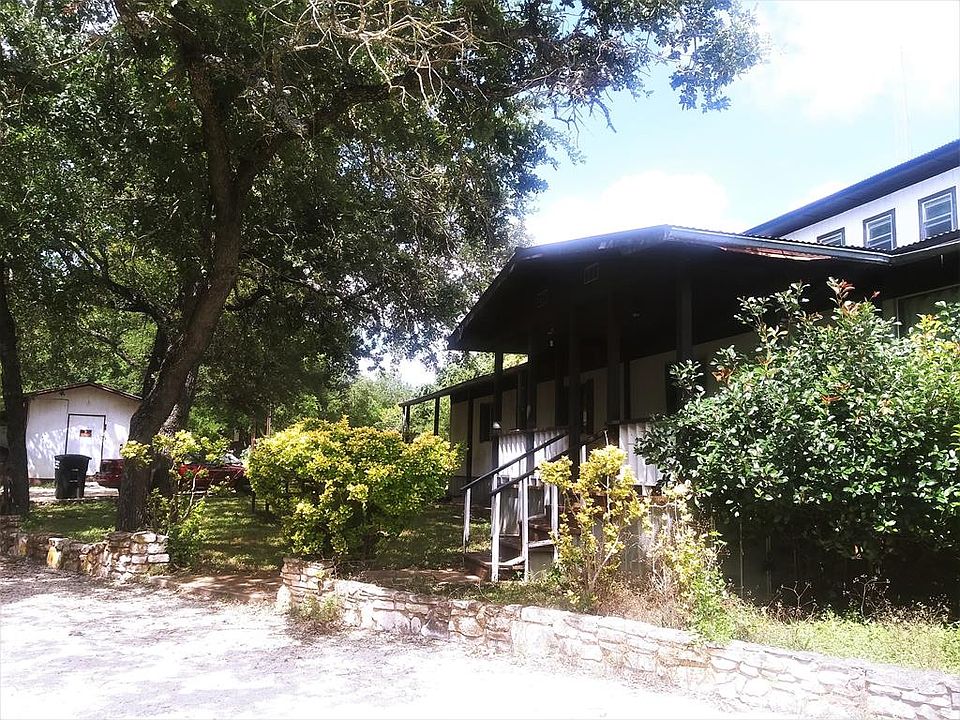 1st image of 476 Chaparral Dr