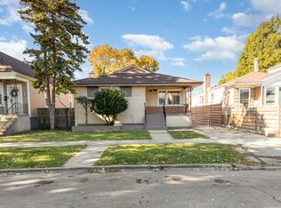 7332 S Honore St, Chicago, IL 60636