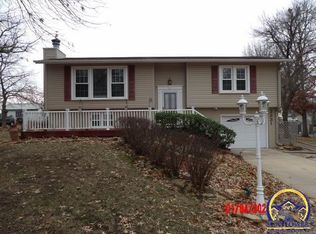 2231 NE 39th St, Topeka, KS 66617