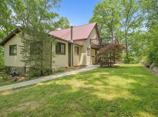 517 Backbone Rd, Clinton, PA 15026