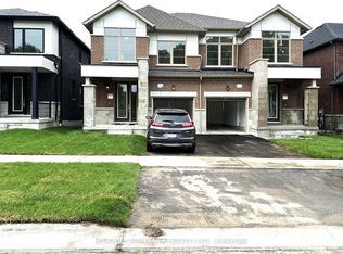 54 Bearberry Rd, Springwater, ON L9X 2E1