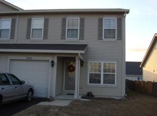 740 S Bayles Dr, Romeoville, IL 60446