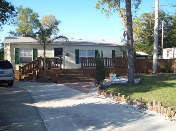 10123 Carriage Cir N, Jacksonville, FL 32225