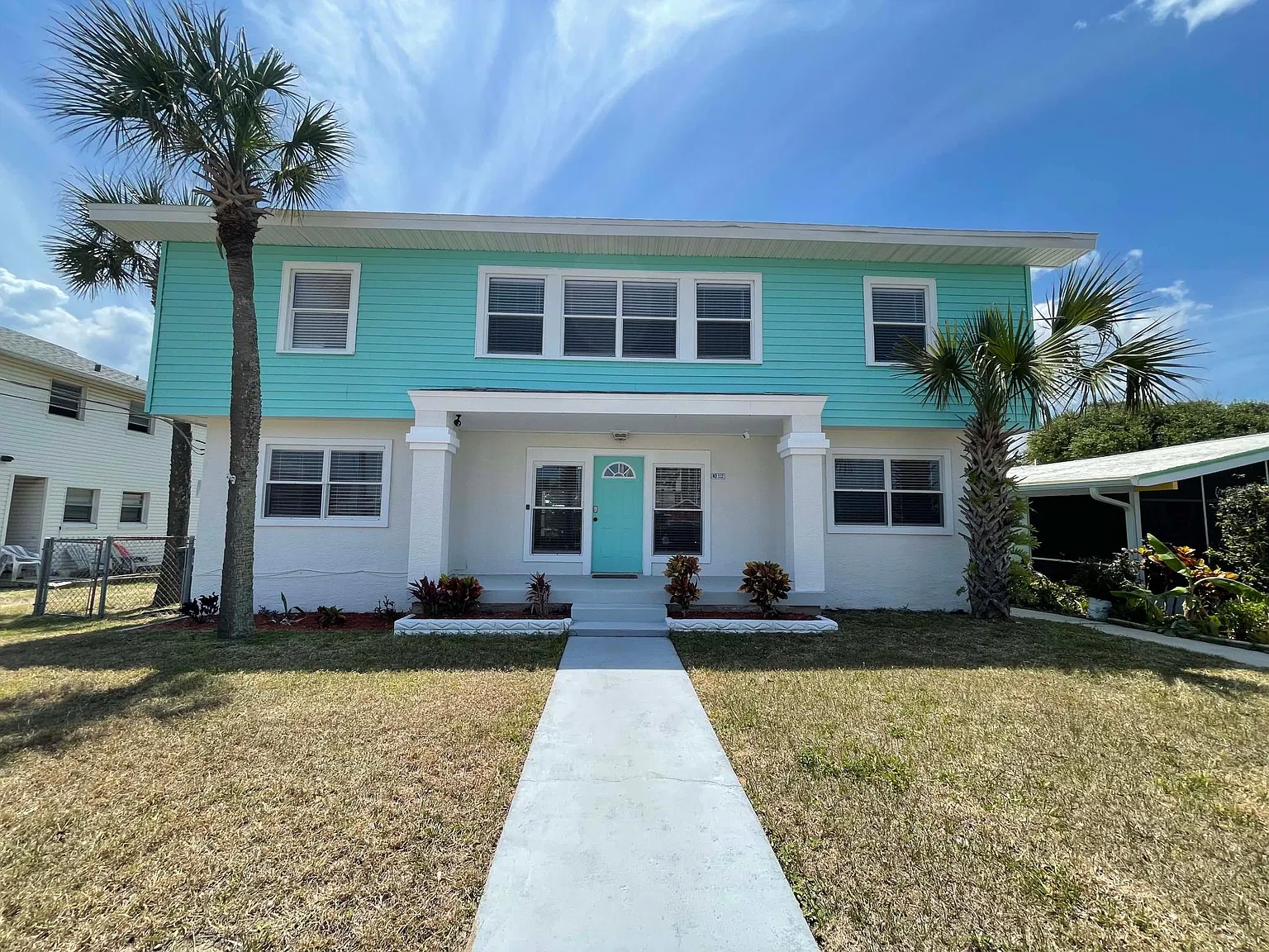5 bed, 2660 sqft, $3,400 — Photo 1