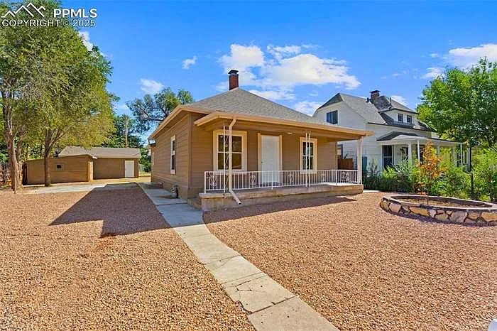 3 bed, 1313 sqft, $1,550 — Photo 4