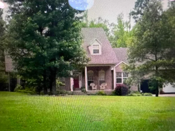 208 Elizabeth Ann Dr, White Hall, AR 71602