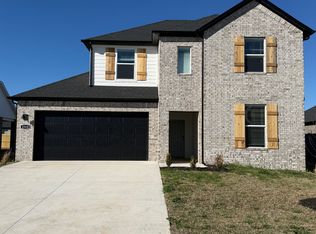 2310 Longfellow Dr, Bentonville, AR 72713