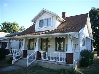1st image of 228 S Elm St