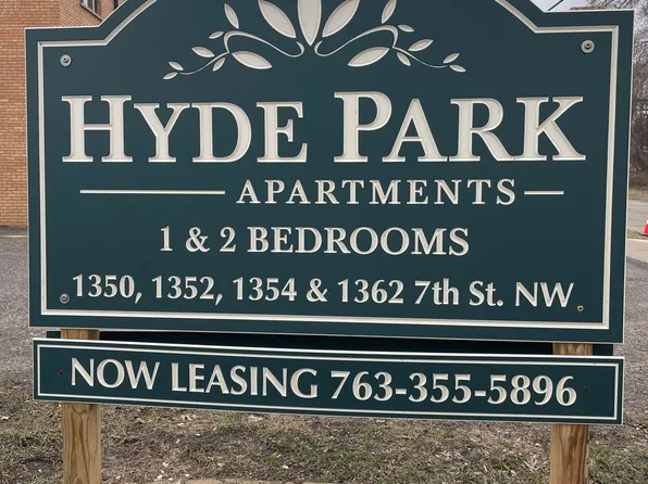 Hyde Park Apartments, 1350 7th St NW #1B-1Ba-505Sqft, Saint Paul, MN 55112