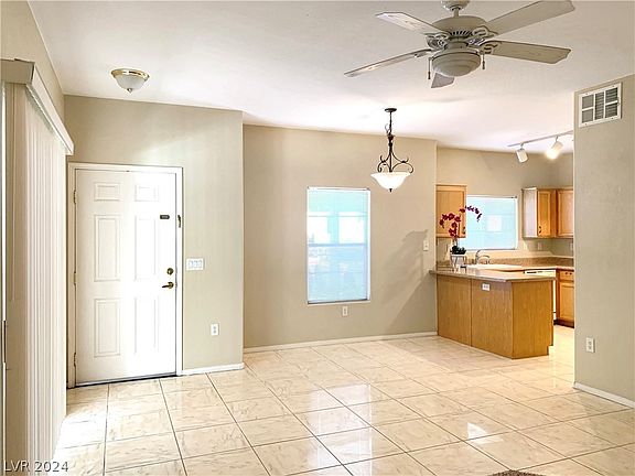 2nd image of 3822 Ormond Beach St Unit 103