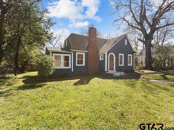 4th image of 604 E Neches St