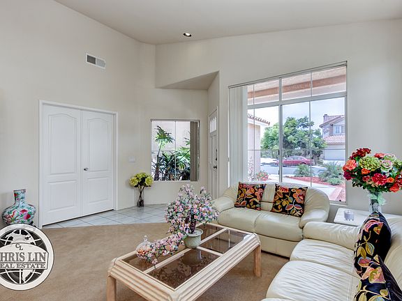 Living Room Open & Bright