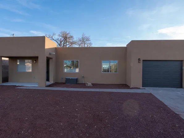10212 McKnight Ave NE, Albuquerque, NM 87112