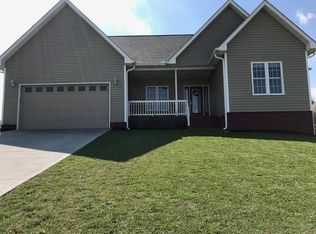 17524 Bridle Dr, Abingdon, VA 24210