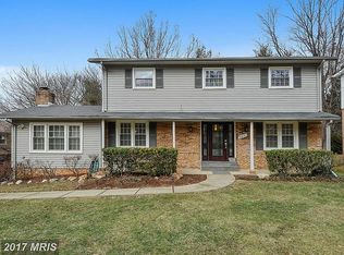8621 Bunnell Dr, Potomac, MD 20854