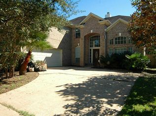 2415 Piney Woods Dr, Pearland, TX 77581