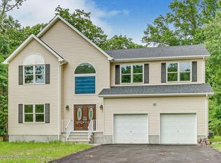 37 Brown Rd, Morganville, NJ 07751