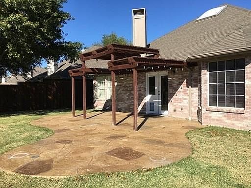 5th image of 10011 White Ln