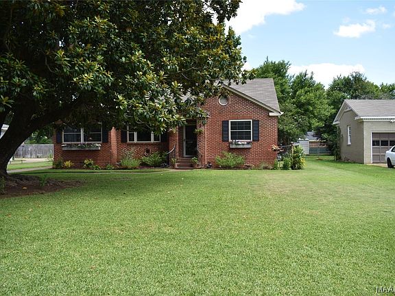 2nd image of 2773 Ashley Ave