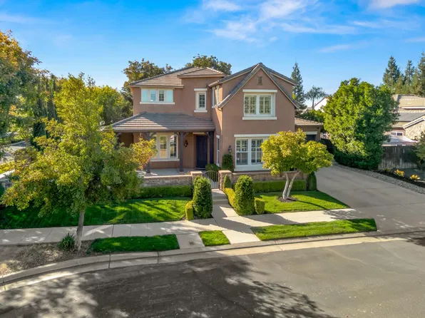 1806 N Dara Ave, Clovis, CA 93619