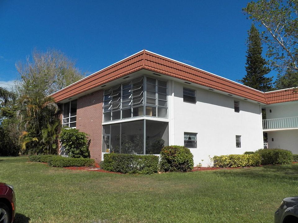 1st image of 1225 NW 21st St Unit 30-3010