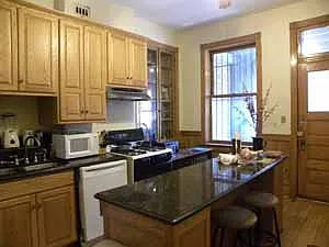3 bed, 1.0 bath, $4,000 — Photo 4