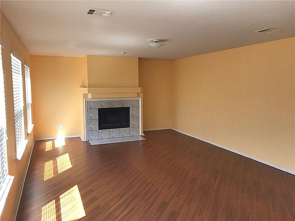 4th image of 7316 Fossil Hill Dr