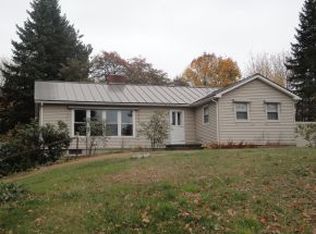 150 Stark Hwy S, Dunbarton, NH 03046
