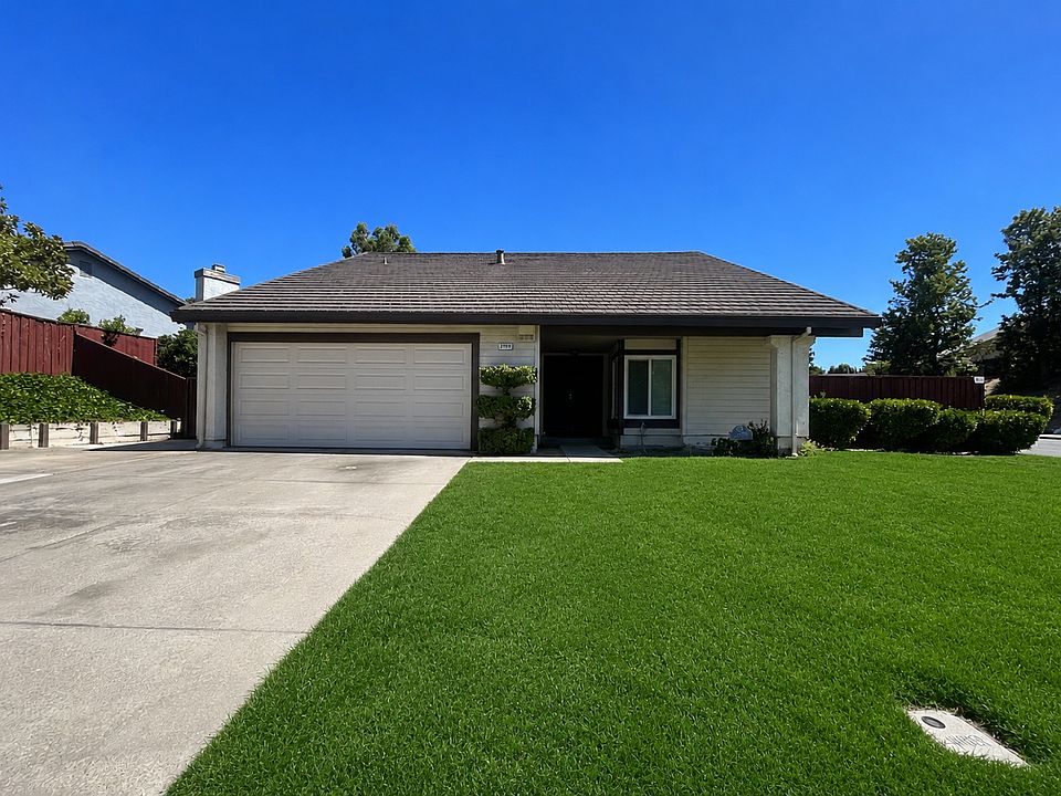 1st image of 2700 Bluebell Cir