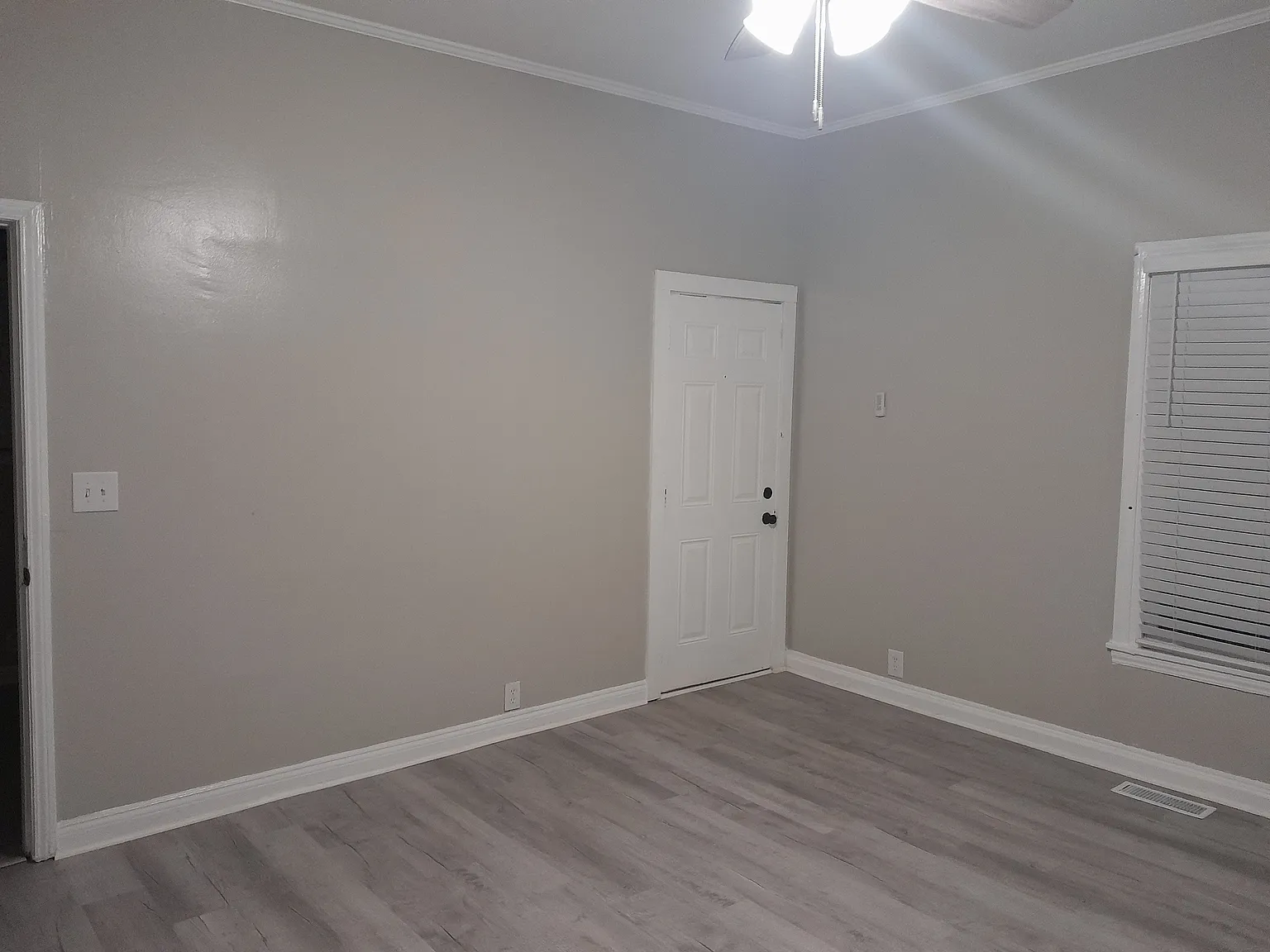 2 bed, 1150 sqft, $1,400 — Photo 1