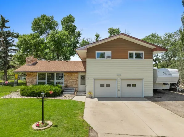 1415 13th Ave NW, Minot, ND 58703