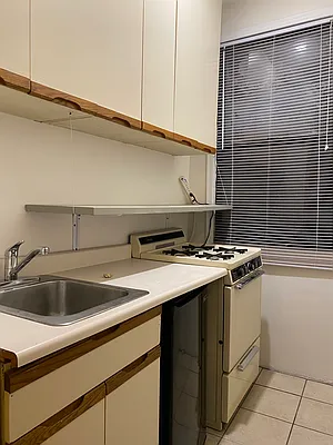 Rented by Jetrem, LLC | media 4