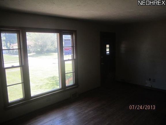 2nd image of 24036 Lebern Dr