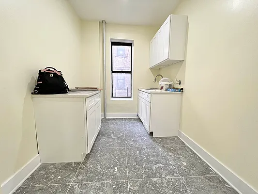 Rented by MADEHOME | media 8