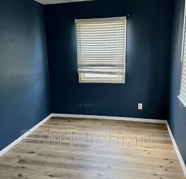 1829 S Jackson St — Photo 10